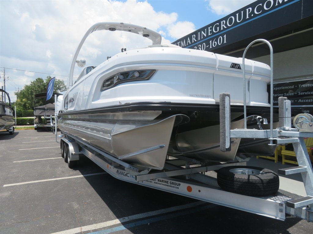 2027 Avalon Excalibur Carbon - $309,000