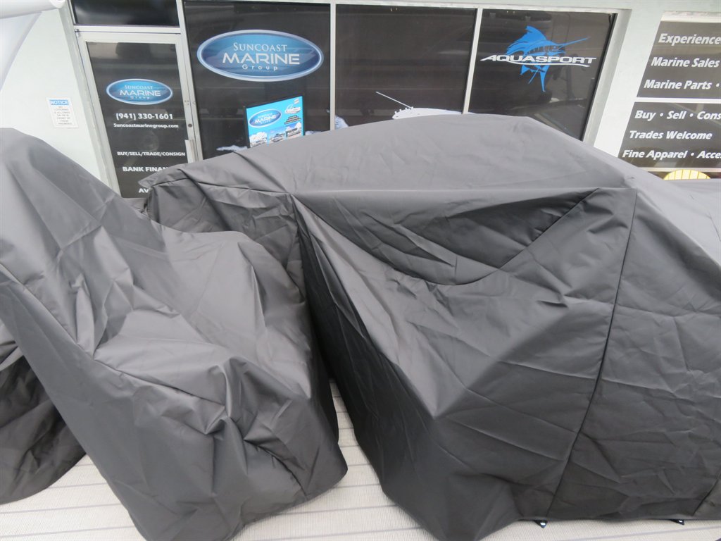 2027 Avalon Excalibur Carbon - $309,000