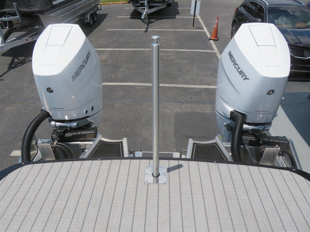 2027 Avalon Excalibur Carbon - $309,000