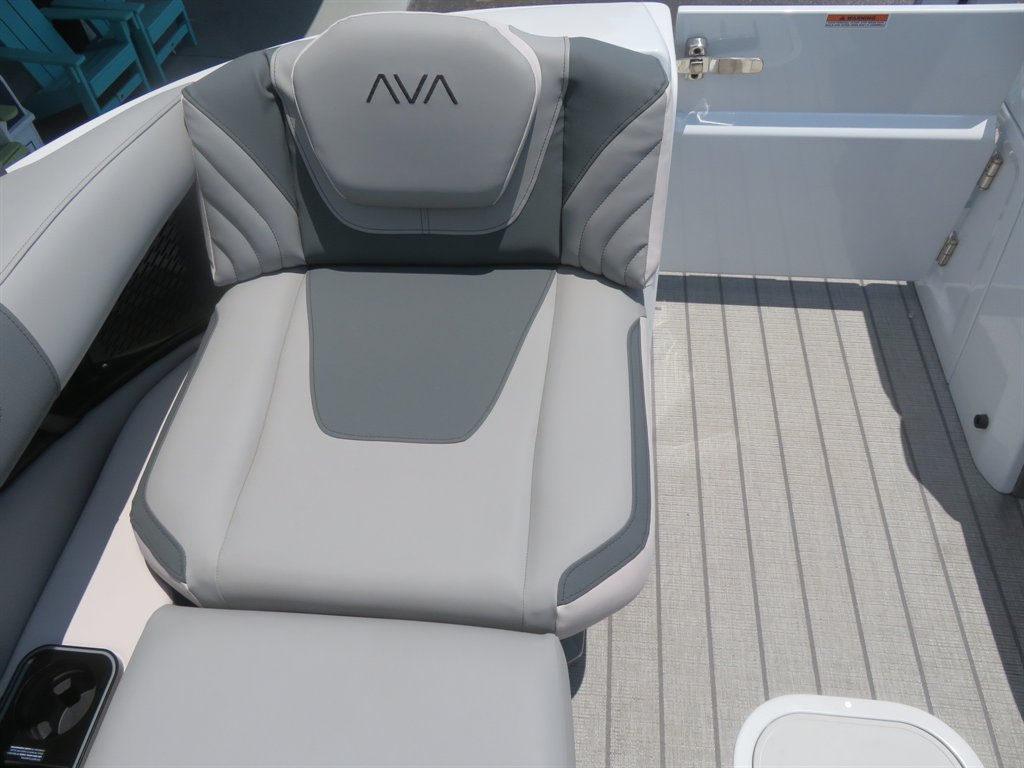 2027 Avalon Excalibur Carbon - $309,000