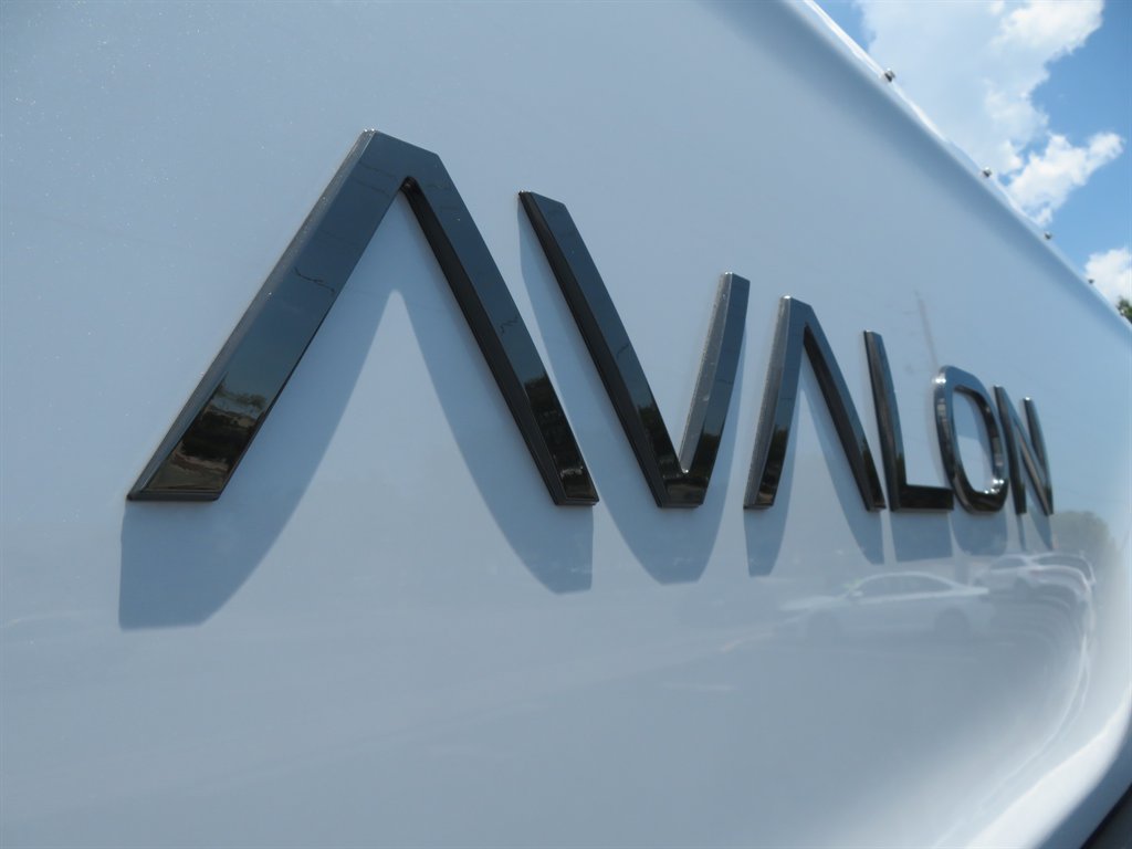 2027 Avalon Excalibur Carbon - $309,000