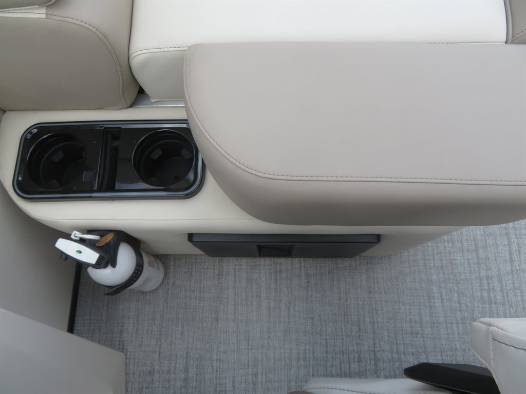 2026 Avalon 27 Excalibur LTD QL - $249,900