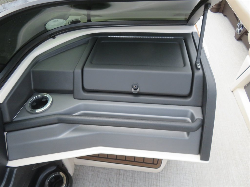 2026 Avalon 27 Excalibur LTD QL - $249,900