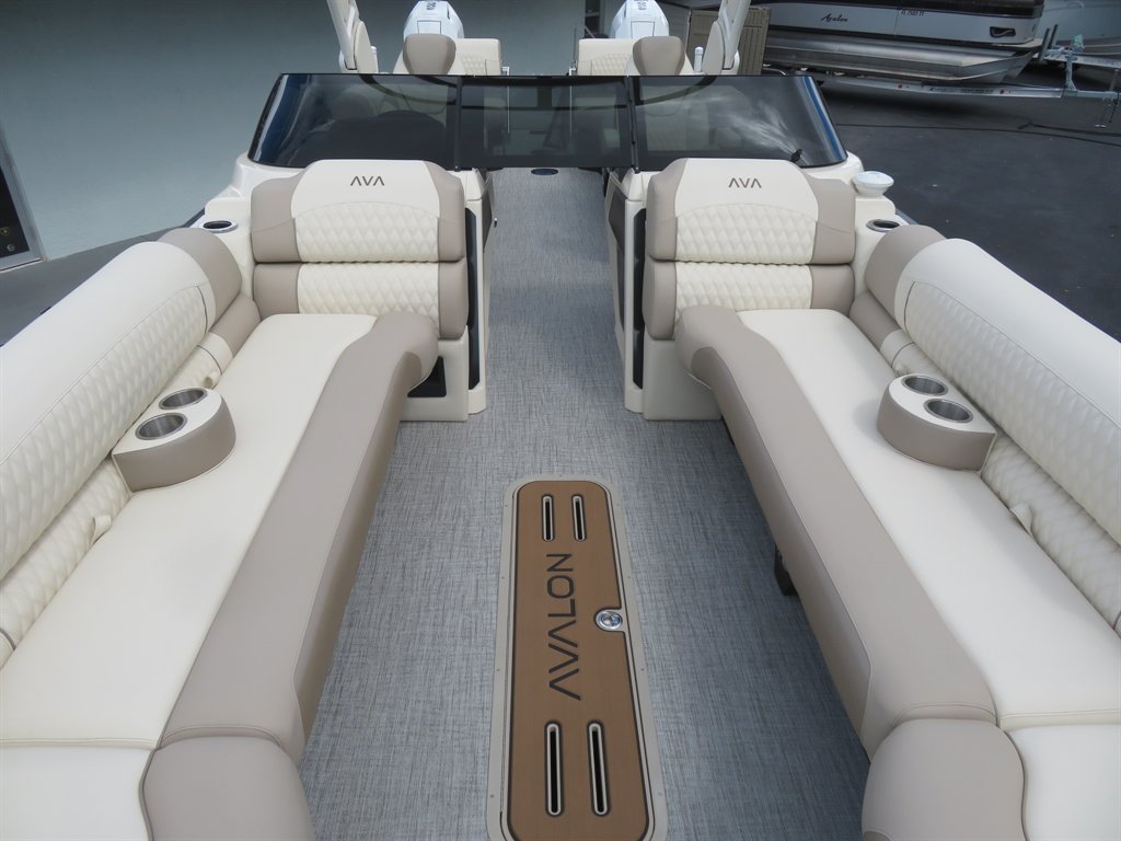 2026 Avalon 27 Excalibur LTD QL - $249,900