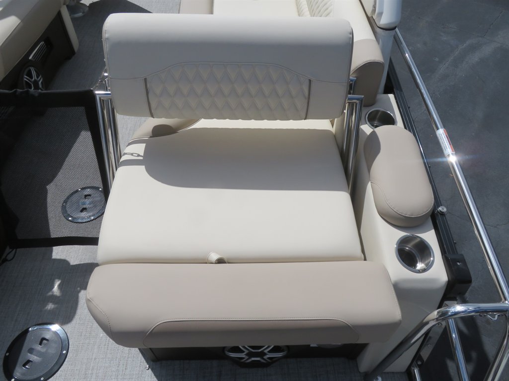 2026 Avalon 27 Excalibur LTD QL - $249,900