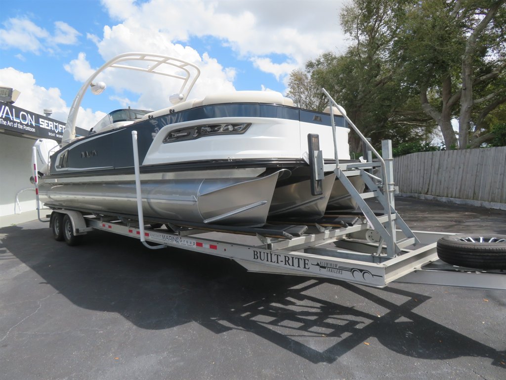 2026 Avalon 27 Excalibur LTD QL - $249,900