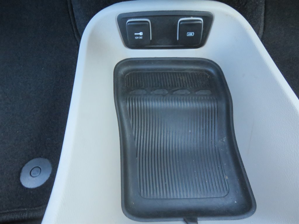 2017 Chrysler Pacifica - $11,900