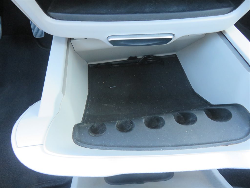 2017 Chrysler Pacifica - $11,900