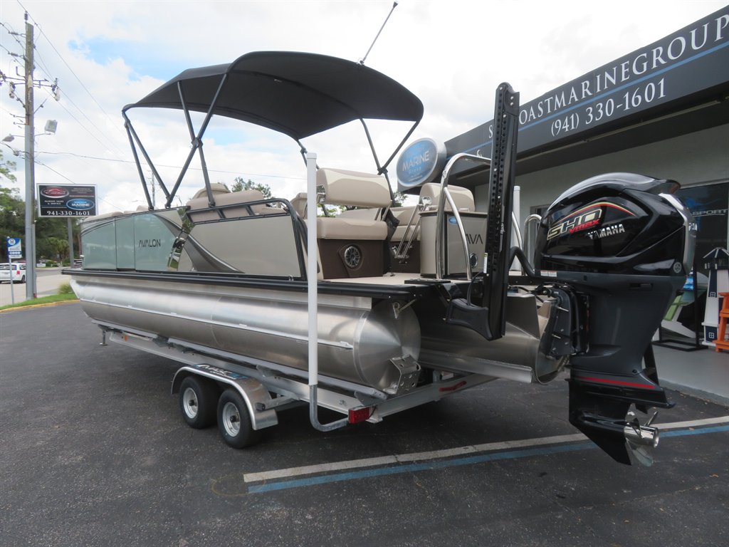 2027 AVALON LSZ Quad Lounger Shi