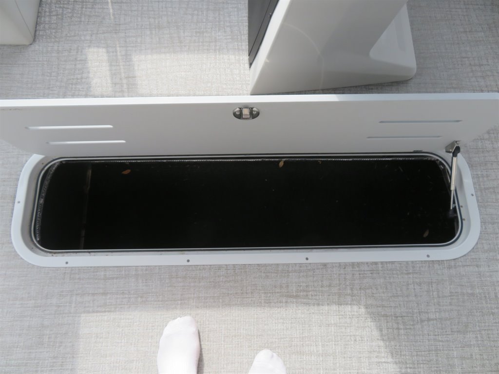 2026 Avalon 23 Venture 85 RF - $74,900