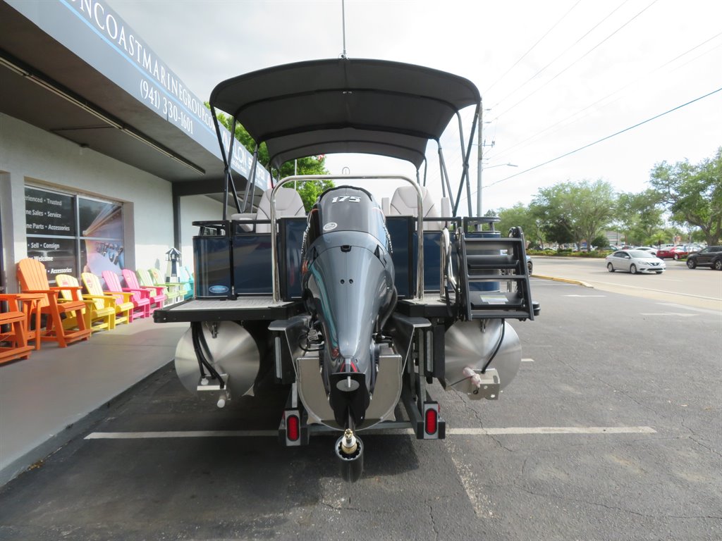 2026 Avalon 23 Venture 85 RF - $74,900