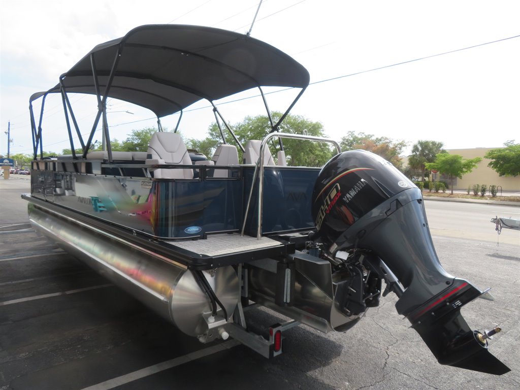 2026 Avalon 23 Venture 85 RF - $74,900