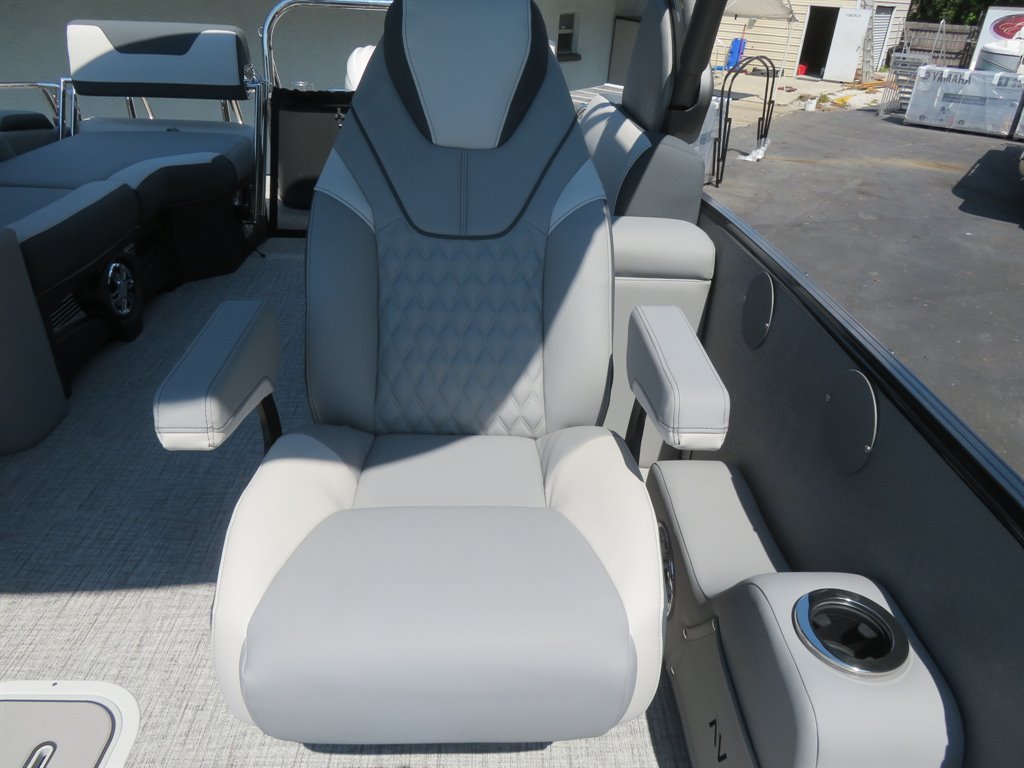 2026 Avalon 23 Catalina QL - $119,900