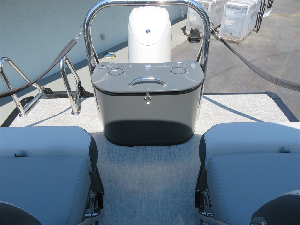 2026 Avalon 23 Catalina QL - $119,900