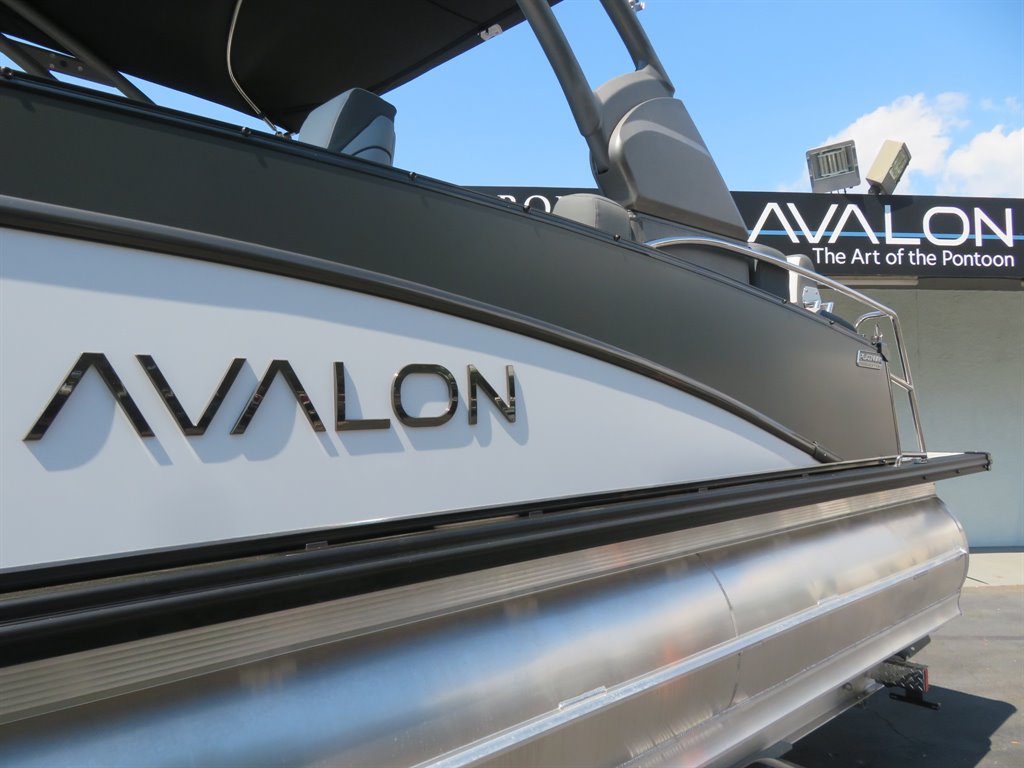 2026 Avalon 23 Catalina QL - $119,900