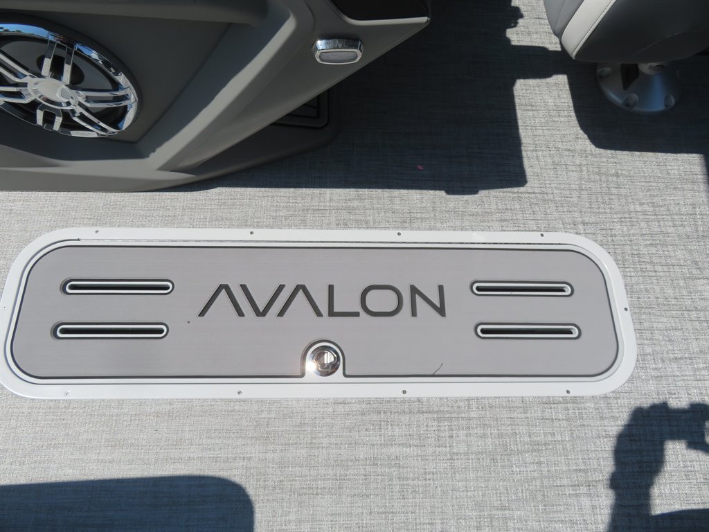 2026 Avalon 23 Catalina QL - $119,900