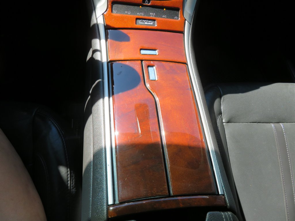 2013 Lincoln MKZ photo