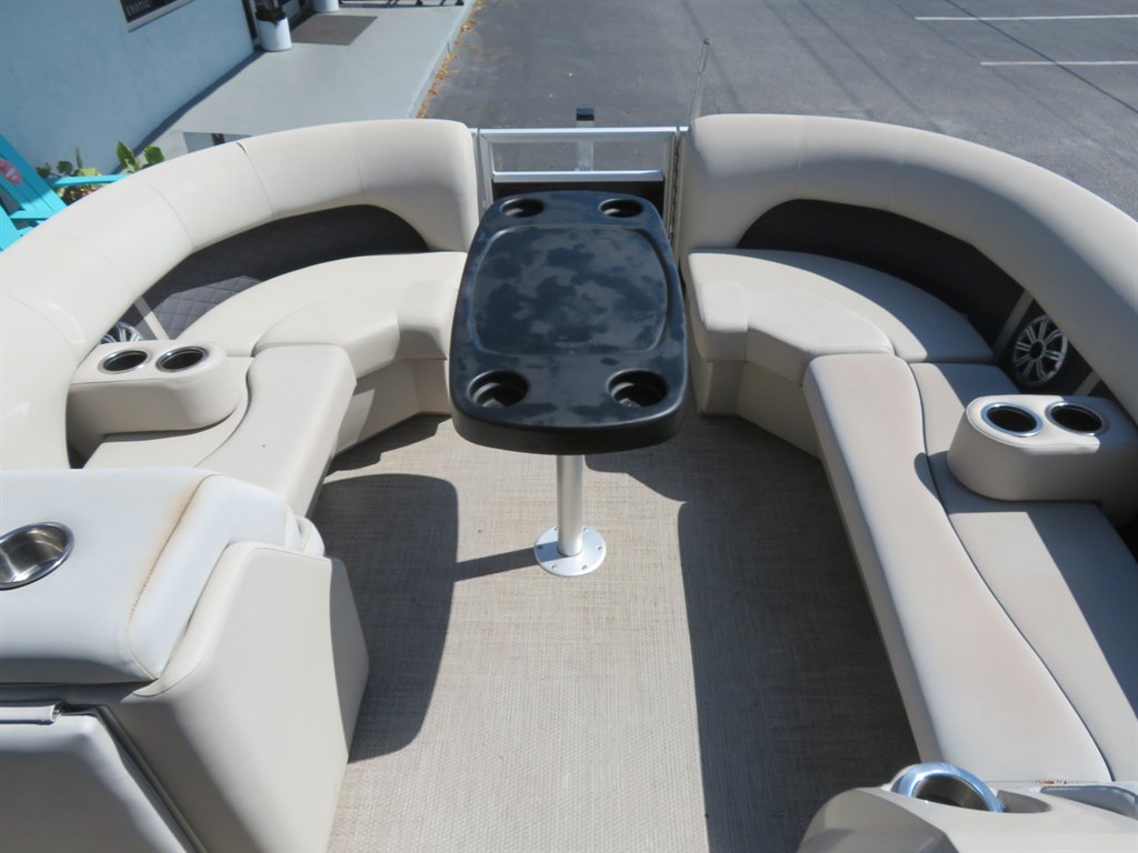 2018 Bennington 23 Ssrxp - $29,900