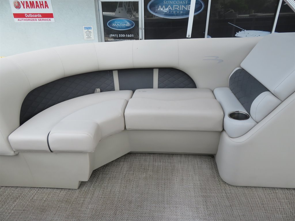 2018 BENNINGTON 23 SSRXP - $35,900