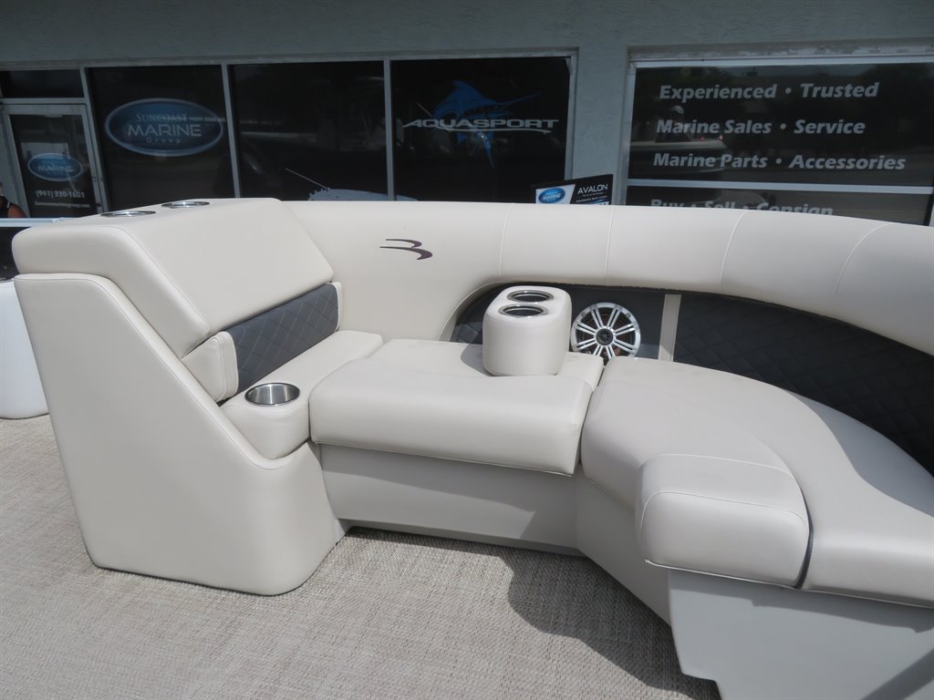 2018 BENNINGTON 23 SSRXP - $35,900