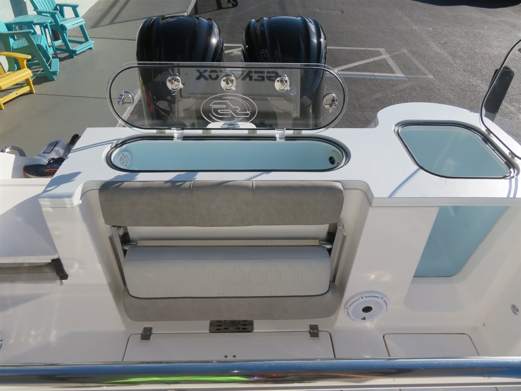2021 Chevrolet Express 3500 3500 photo