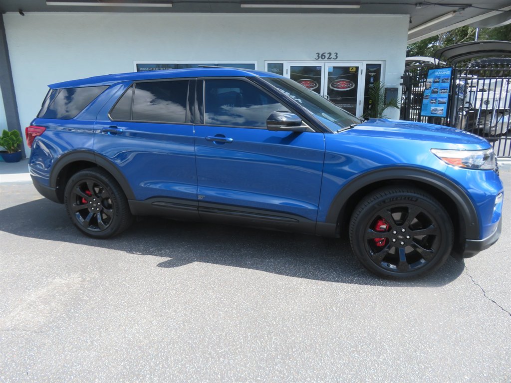 2021 Ford Explorer ST