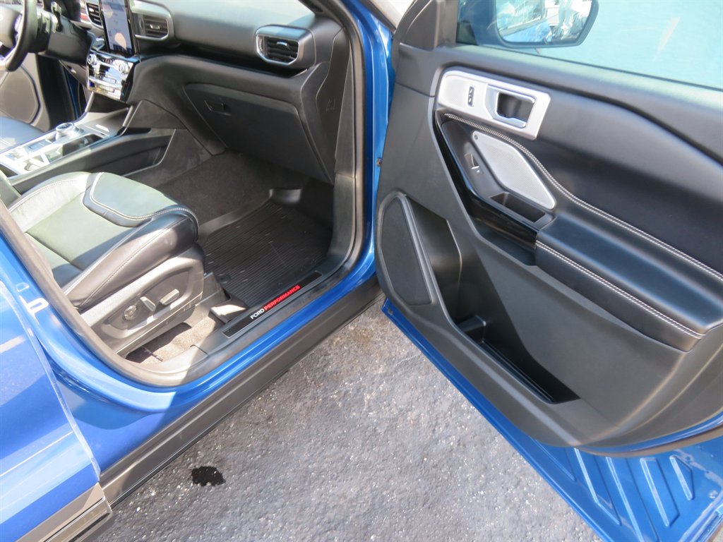 2021 Ford Explorer - $34,995