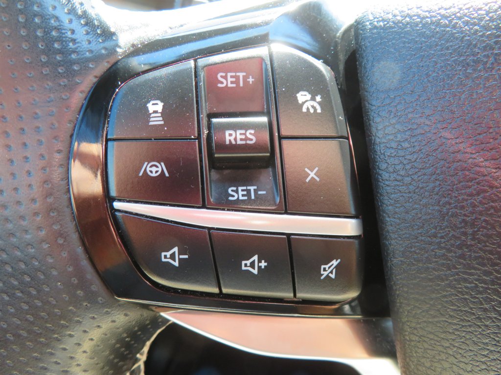 2021 Ford Explorer - $34,995