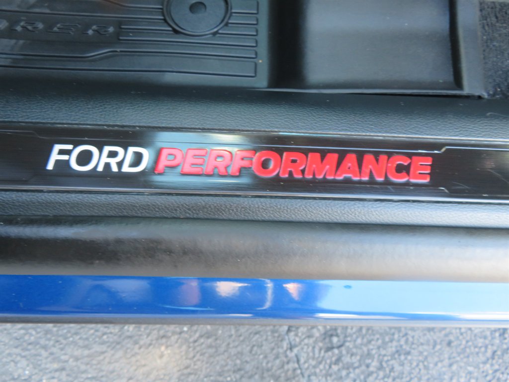 2021 Ford Explorer - $34,995