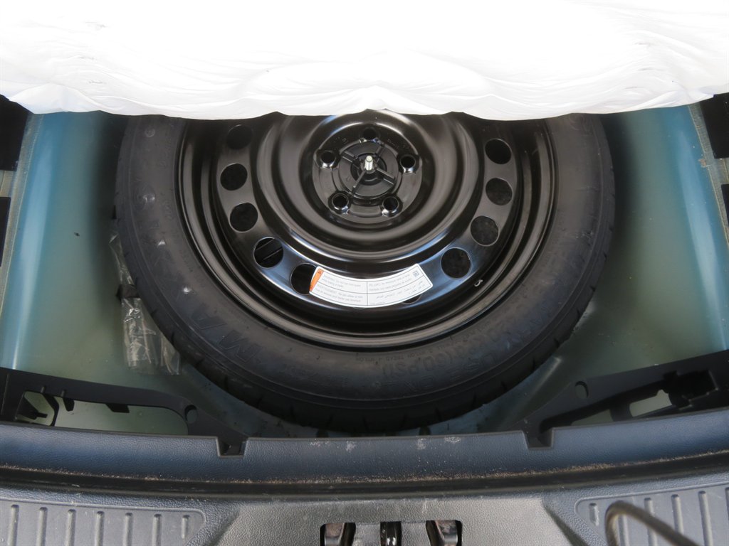 2021 Ford Explorer - $34,995