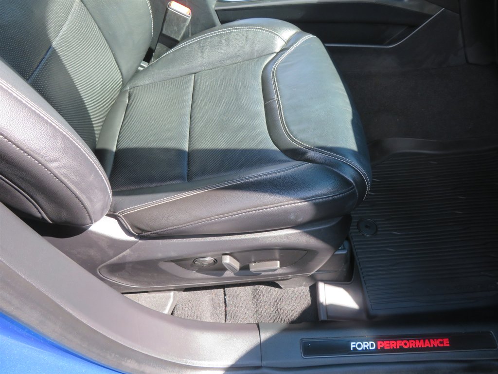 2021 Ford Explorer - $34,995