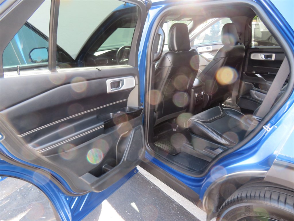 2021 Ford Explorer - $34,995