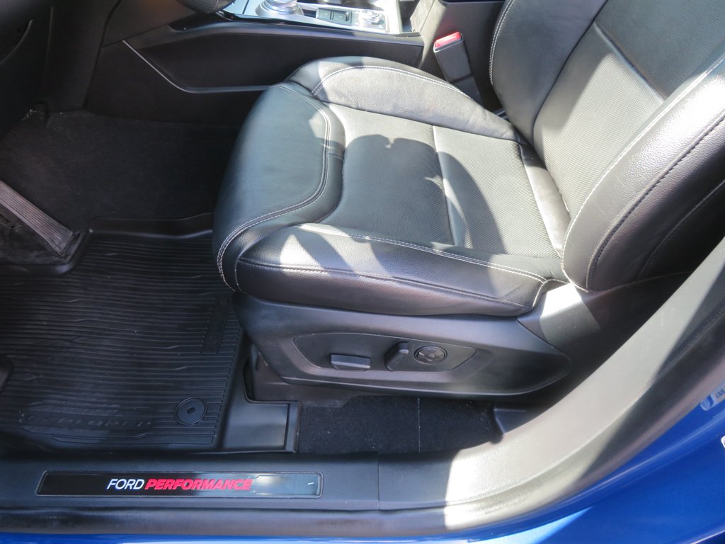 2021 Ford Explorer - $34,995
