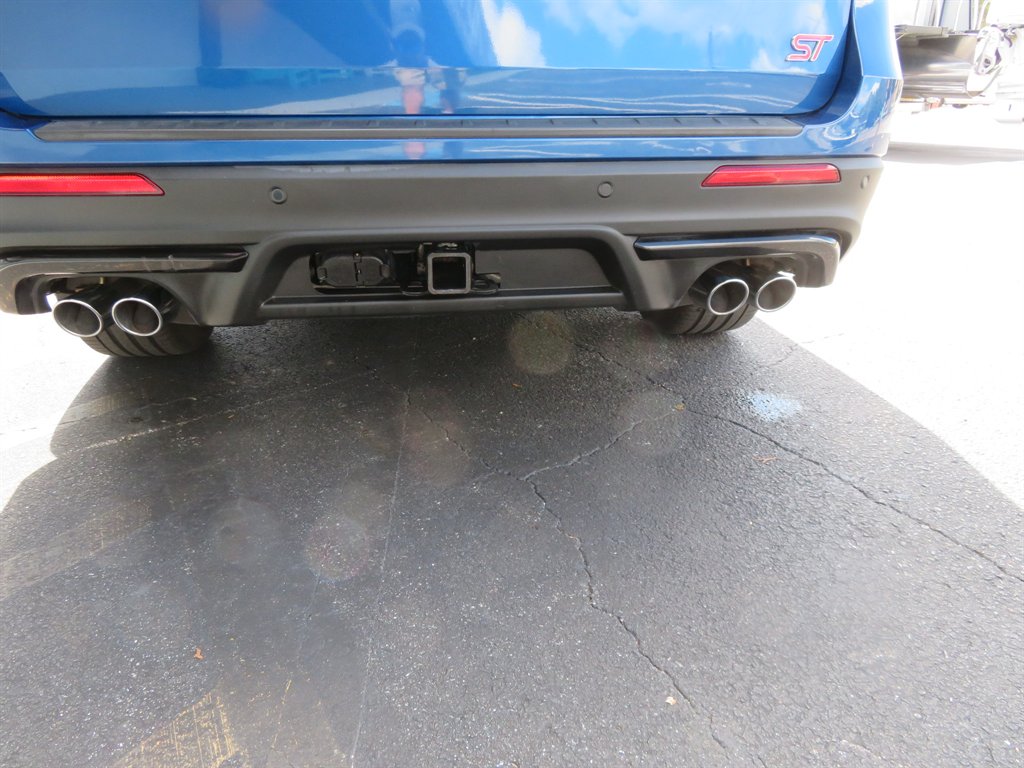2021 Ford Explorer - $34,995