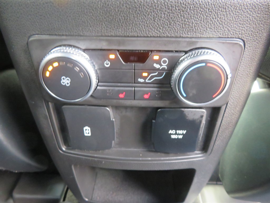 2021 Ford Explorer - $34,995