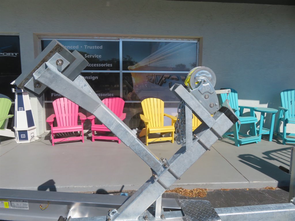 2025 MAGIC TILT TRAILERS Magic Tilt Trailers - $10,995