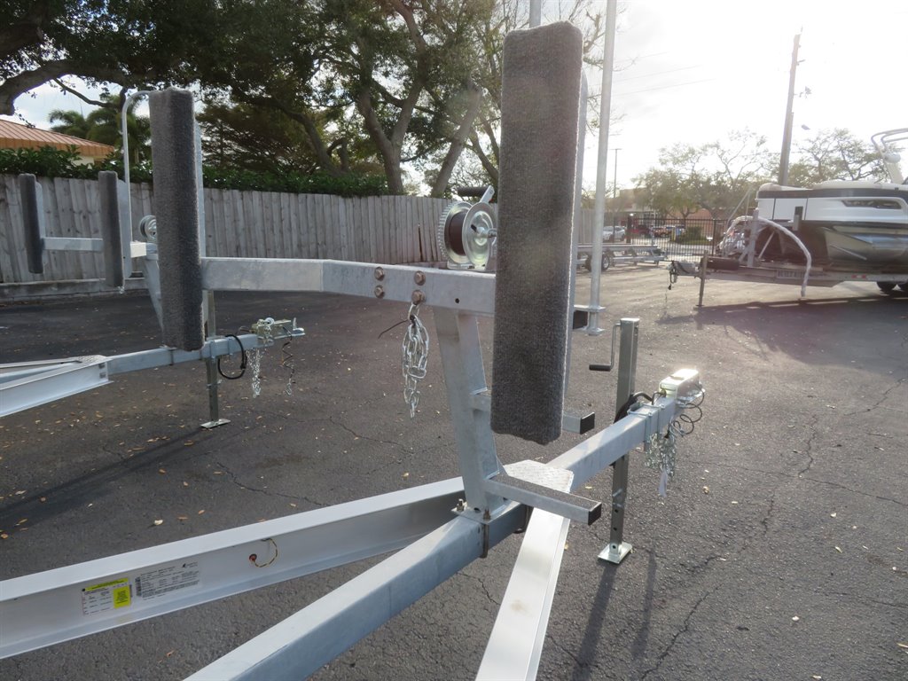 2026 MAGIC TILT TRAILERS Magic Tilt Trailers - $6,995