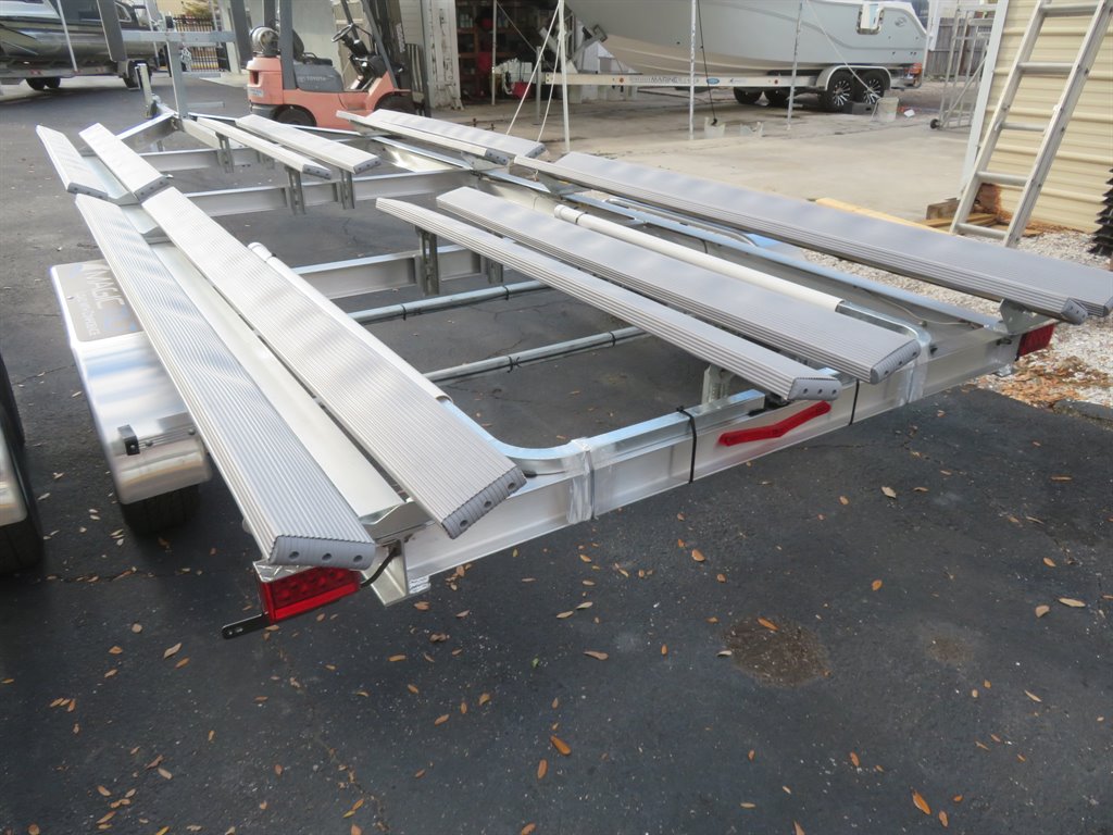 2026 MAGIC TILT TRAILERS Magic Tilt Trailers - $6,995