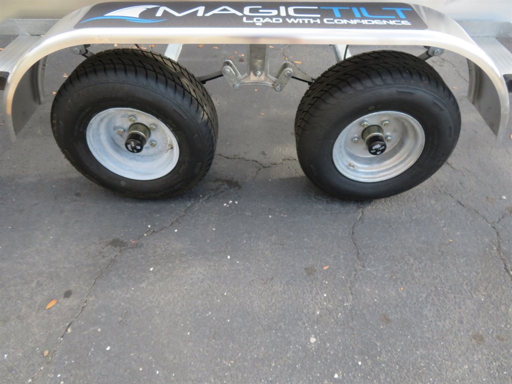 2026 MAGIC TILT TRAILERS Magic Tilt Trailers - $6,995