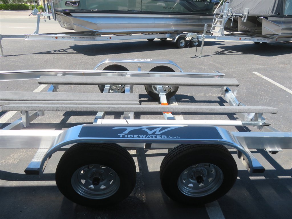 2027 Magic Tilt Trailers Magic Tilt Trailers - $7,495