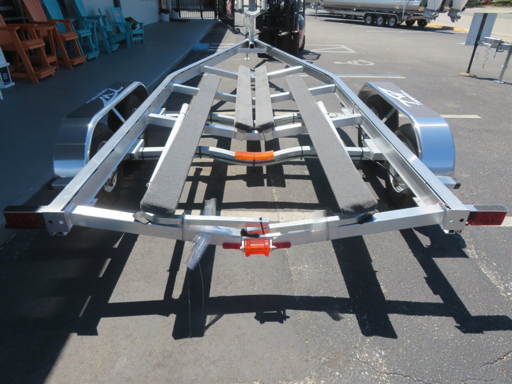2027 Magic Tilt Trailers Magic Tilt Trailers - $7,495