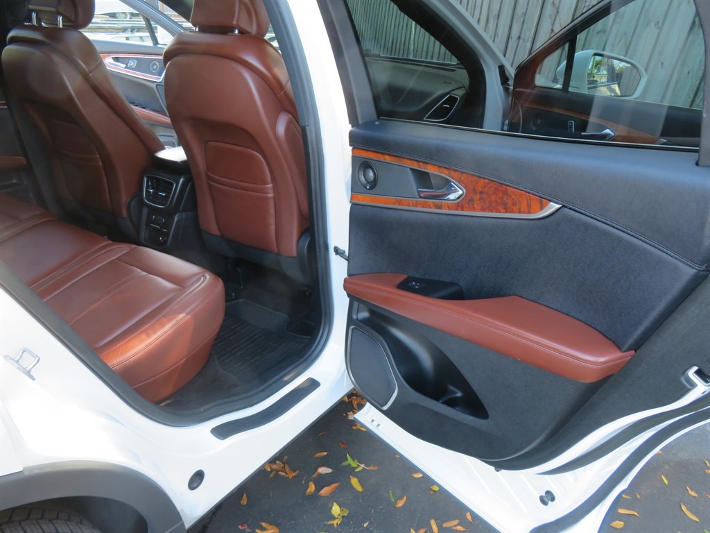 2017 Lincoln MKX - $15,995