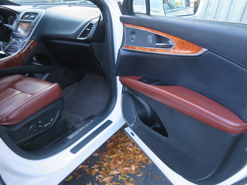 2017 Lincoln MKX - $15,995
