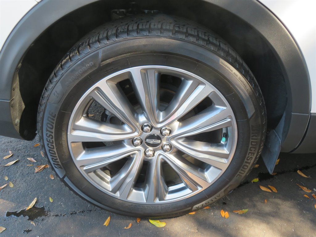 2017 Lincoln MKX - $15,995