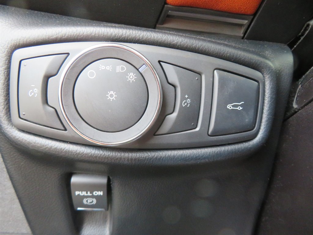 2016 Lincoln MKX - $18,995