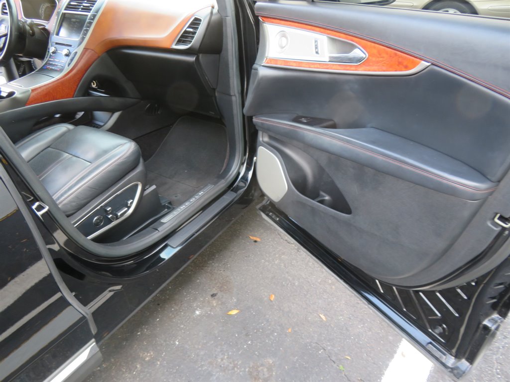 2016 Lincoln MKX - $18,995