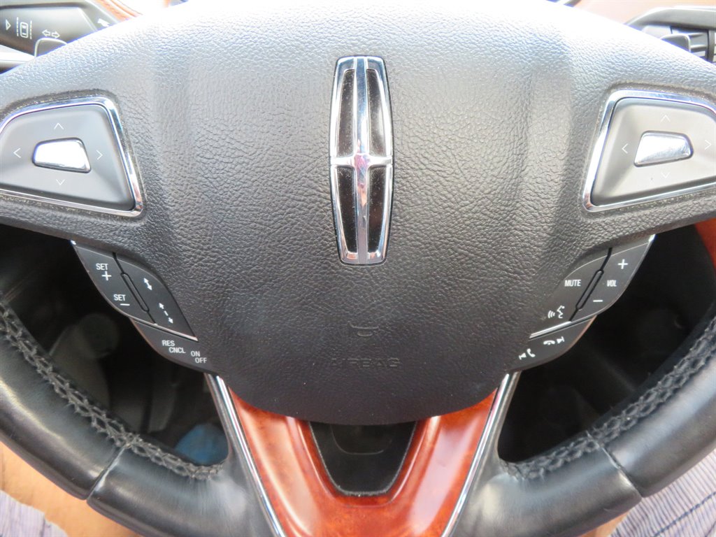 2016 Lincoln MKX - $18,995