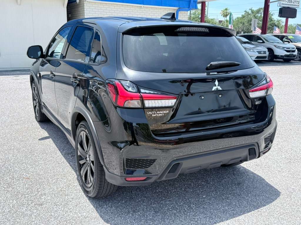 2025 Mitsubishi Outlander
