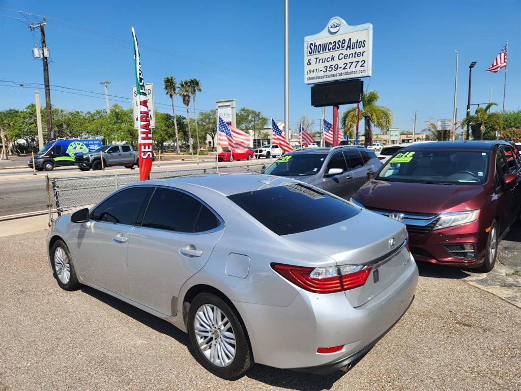 2014 Lexus ES