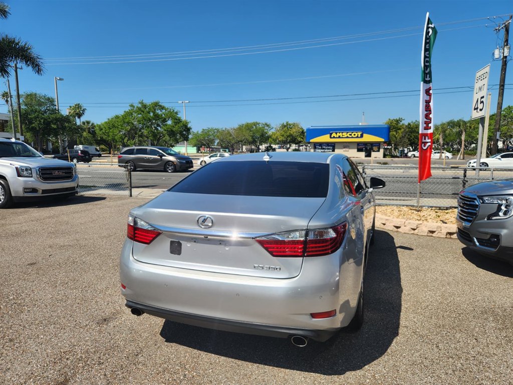 2014 Lexus ES